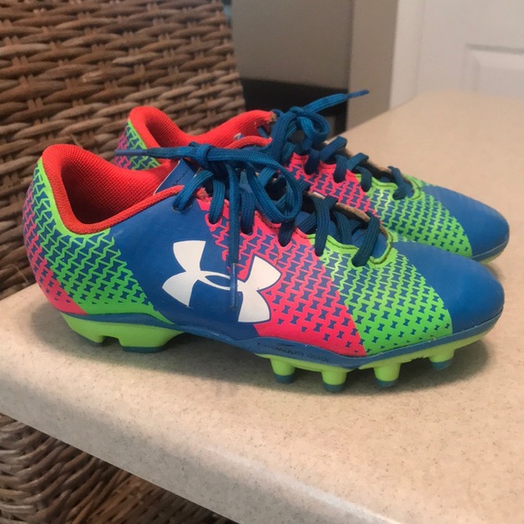 under armour soccer cleats youth